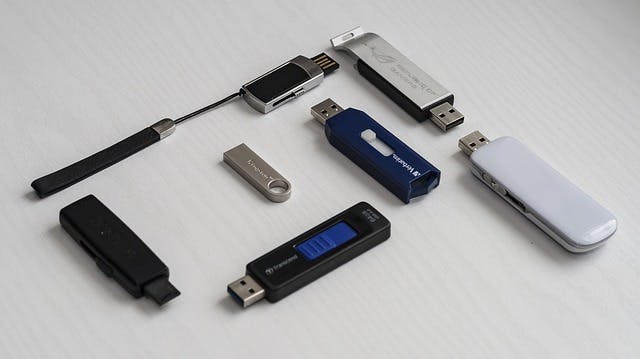 Cover Image for Borrar papelera de memoria USB